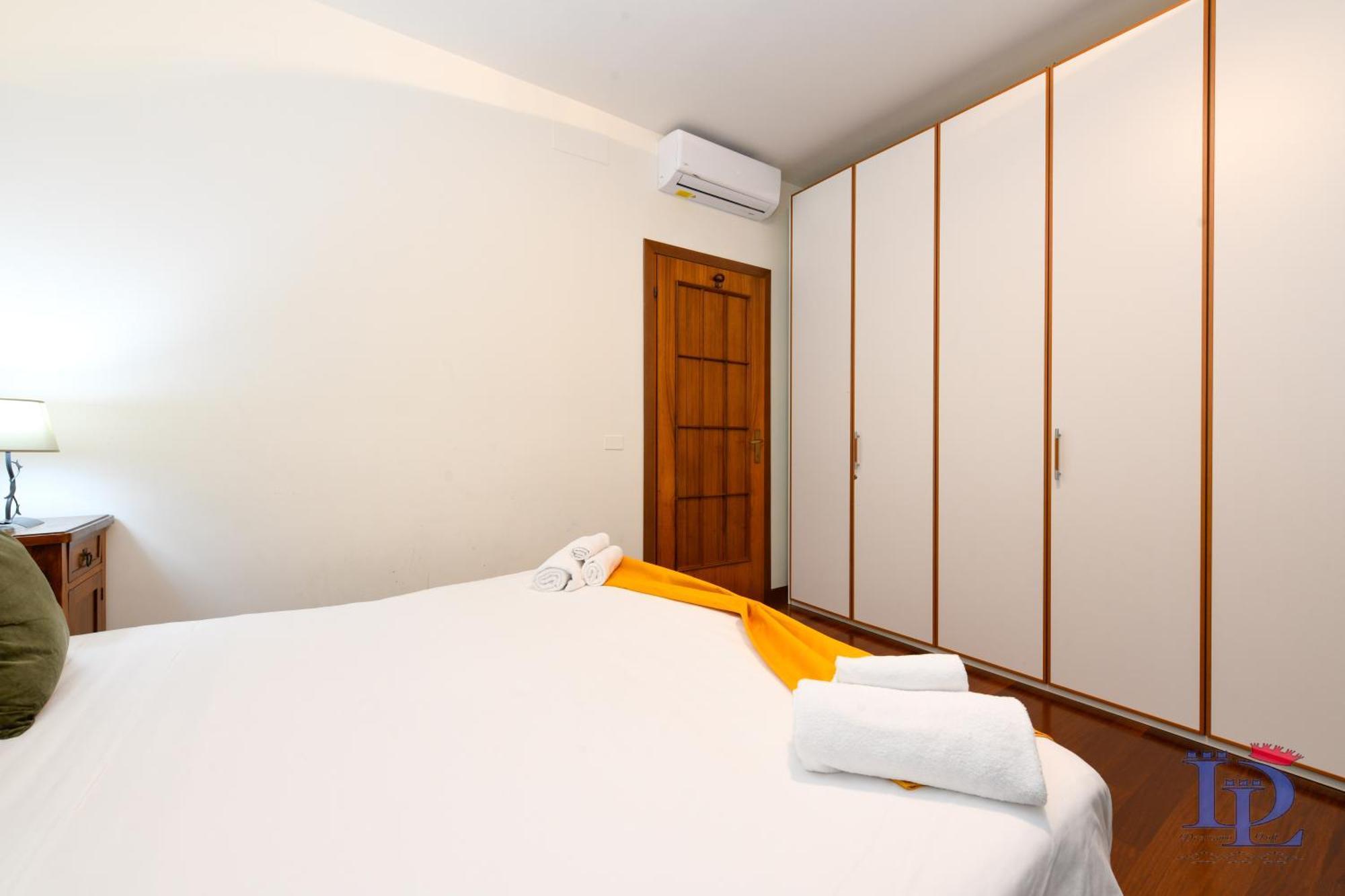Desenzanoloft Official Partner Marriott Homes & Villas - Gardastar La Stella Del Lago Desenzano del Garda Exterior photo
