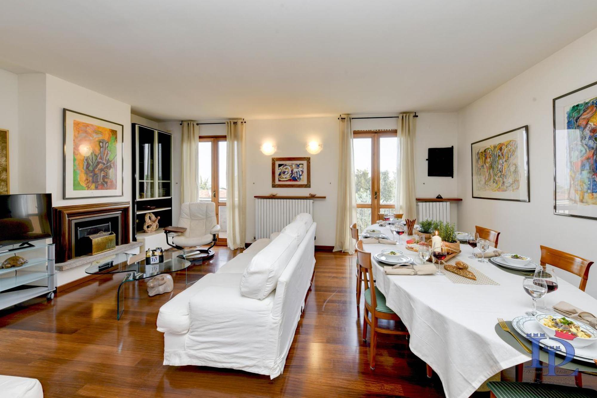 Desenzanoloft Official Partner Marriott Homes & Villas - Gardastar La Stella Del Lago Desenzano del Garda Exterior photo