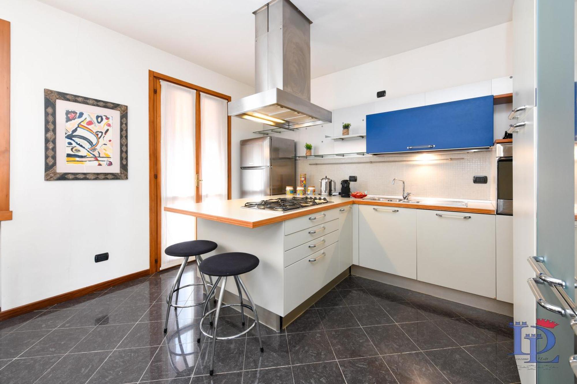 Desenzanoloft Official Partner Marriott Homes & Villas - Gardastar La Stella Del Lago Desenzano del Garda Exterior photo