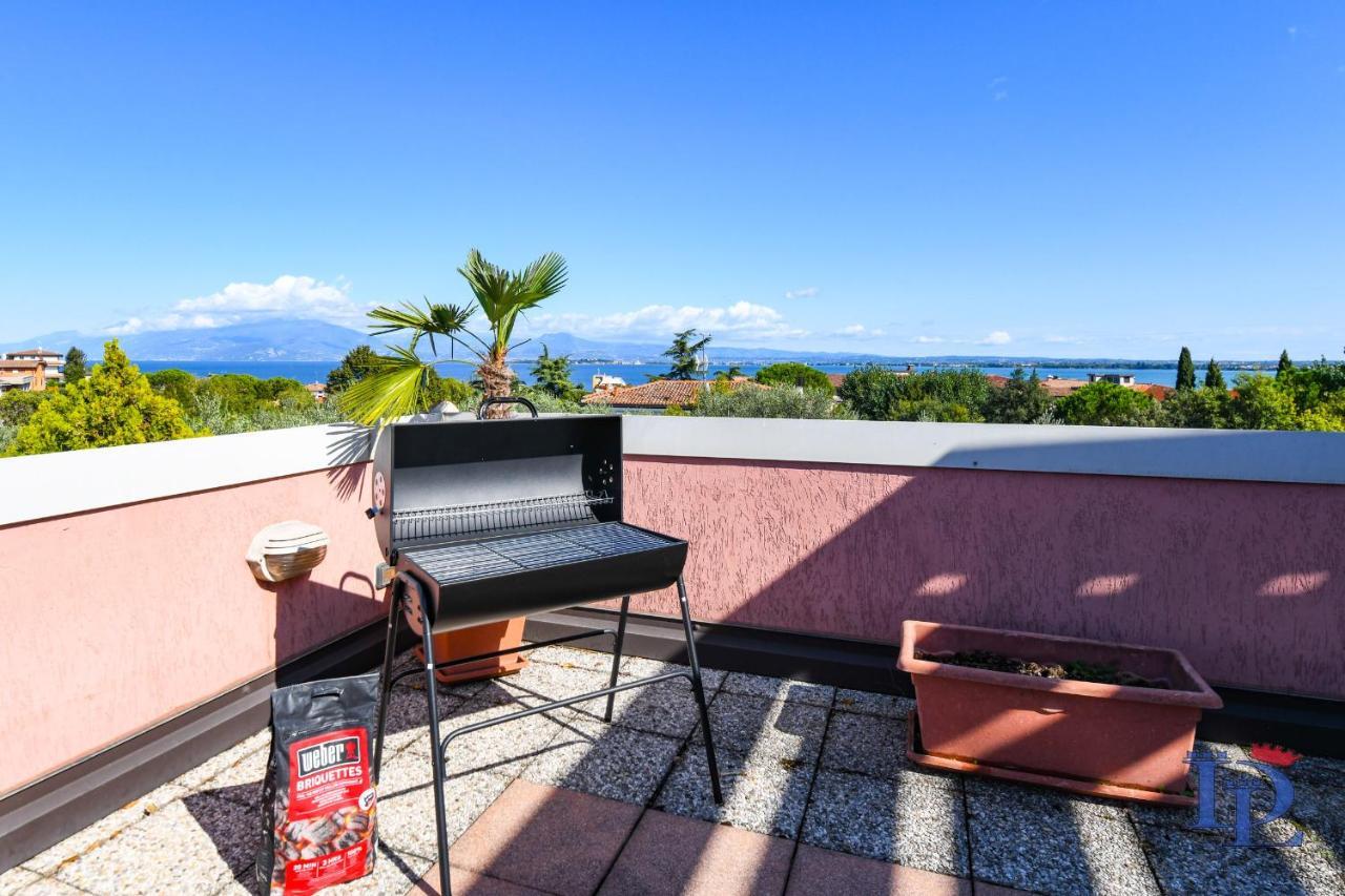 Desenzanoloft Official Partner Marriott Homes & Villas - Gardastar La Stella Del Lago Desenzano del Garda Exterior photo